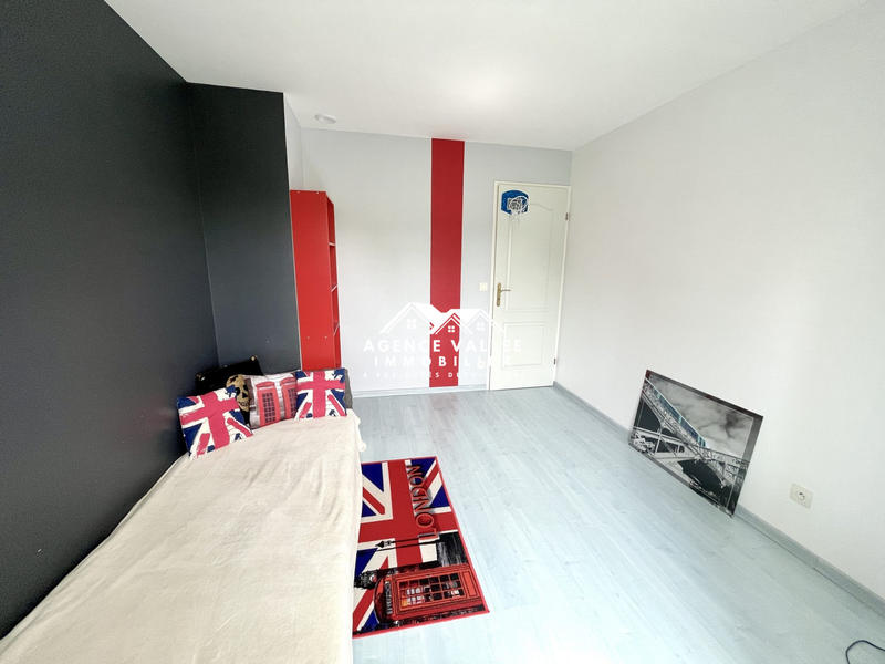 Maison - 139 m² - 7 pièces