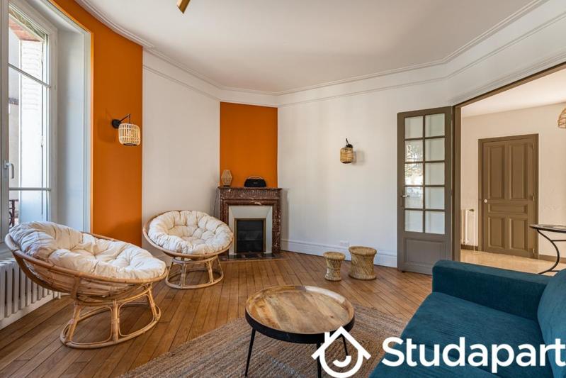 Chambre - 18 m² - 1 pièce