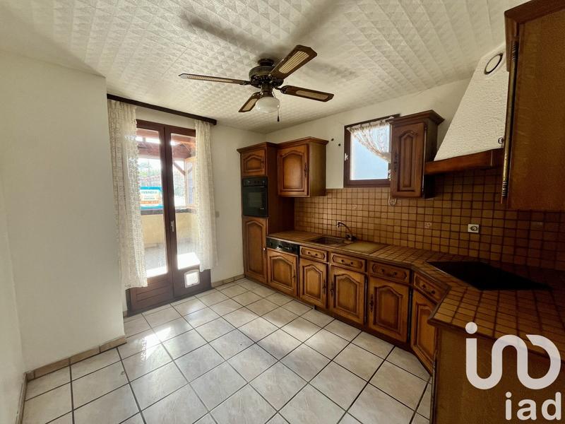 Maison - 252 m² - 7 pièces