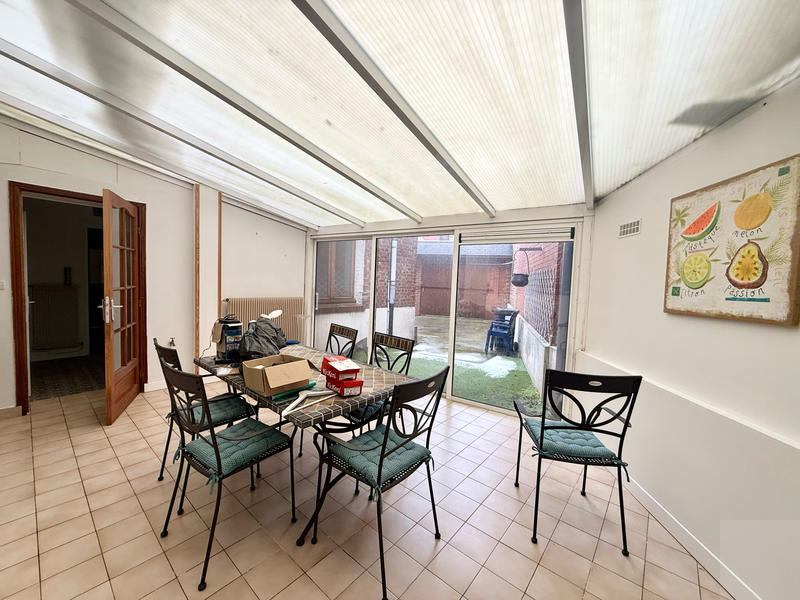 Maison - 200 m² - 5 pièces