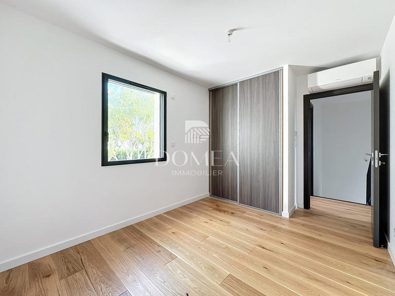 Villa - 84 m² - 4 pièces