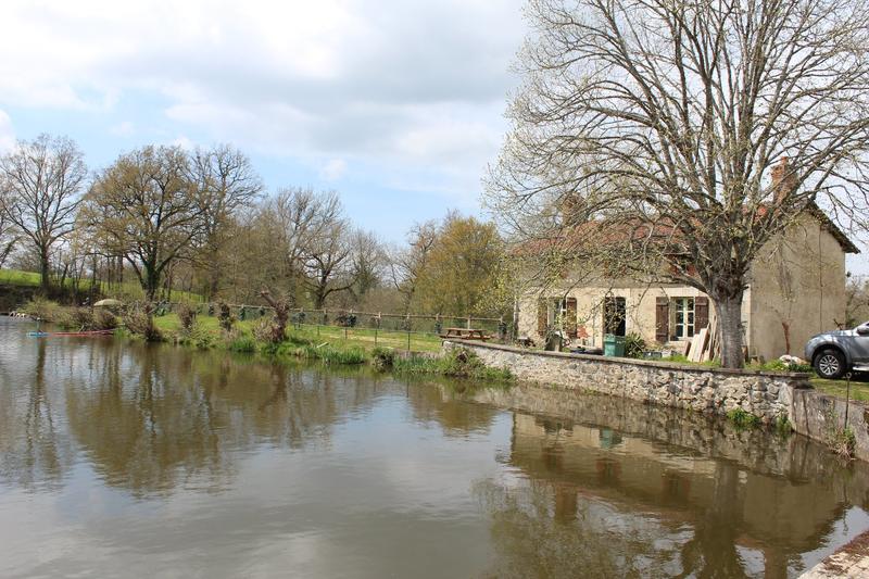 Propriété - 165 m² - 6 pièces