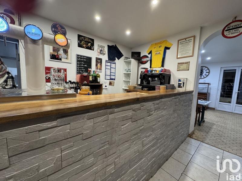 Local commercial - 182 m²