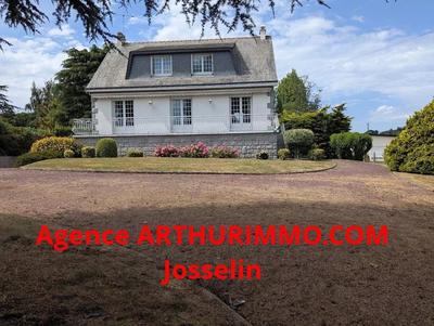 Maison - 138 m² - 5 pièces