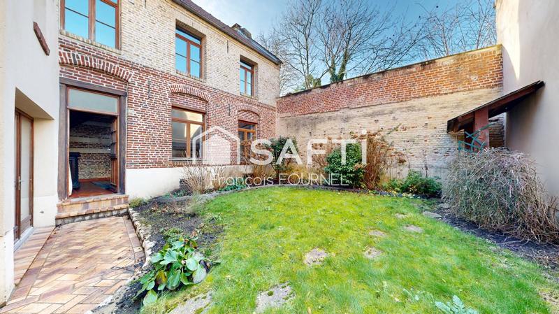 Maison - 177 m² - 7 pièces