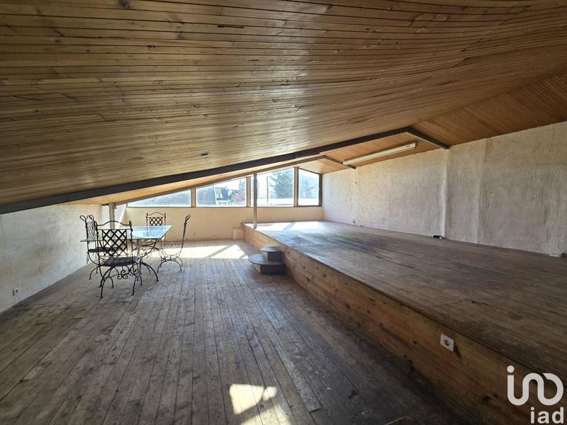 Local commercial - 229 m²