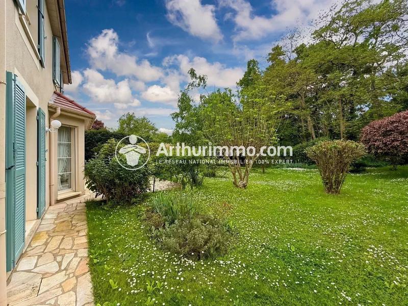 Maison - 170 m² - 6 pièces