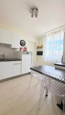 Maison - 97 m² - 4 pièces