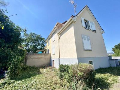 Maison - 85 m² - 4 pièces