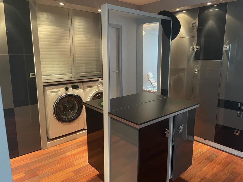 Maison de ville - 212 m² - 7 pièces