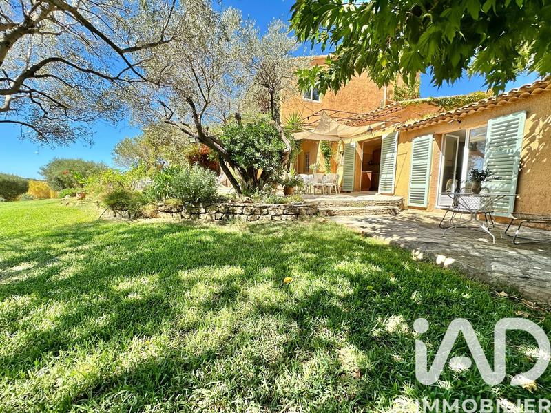 Maison - 308 m² - 10 pièces