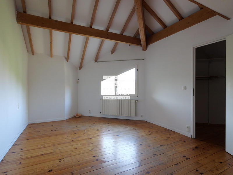Maison - 157 m² - 6 pièces
