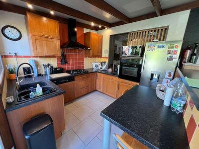 Maison - 192 m² - 3 pièces