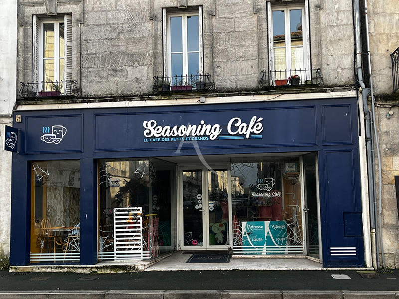 Local commercial - 175 m²