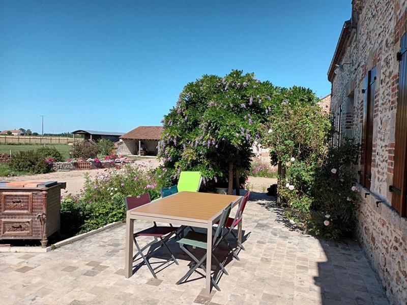 Maison - 240 m² - 4 pièces