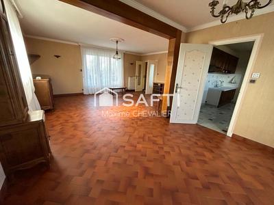 Maison - 137 m² - 5 pièces