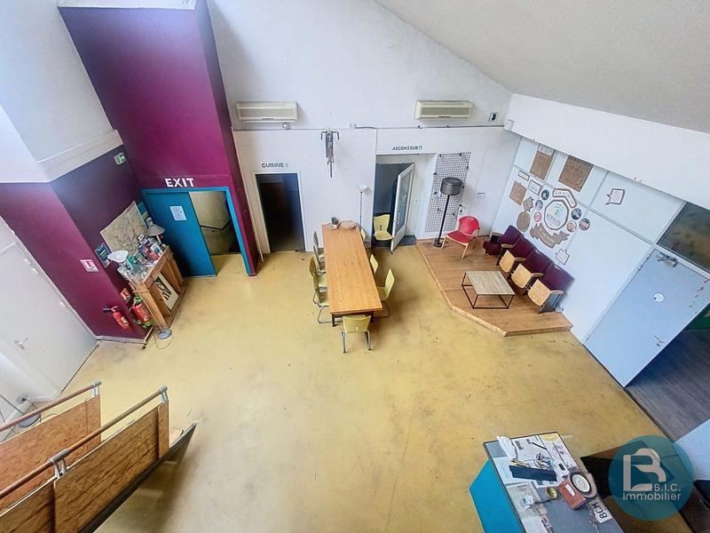 Local commercial - 445 m²