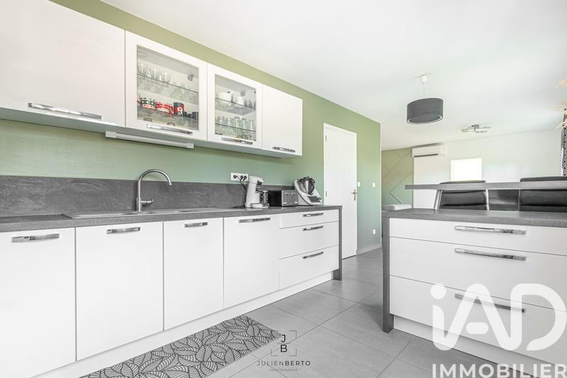 Maison de village - 131 m² - 6 pièces