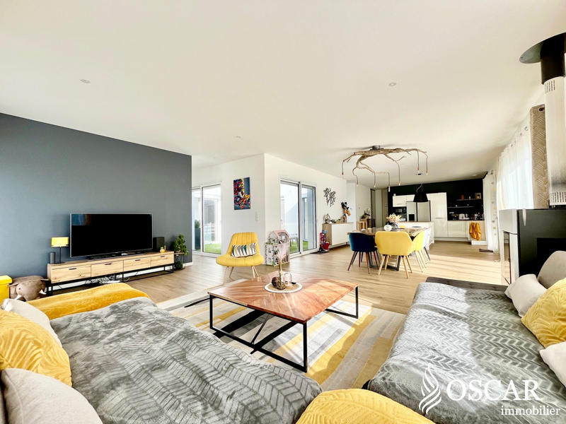 Maison - 178 m² - 7 pièces