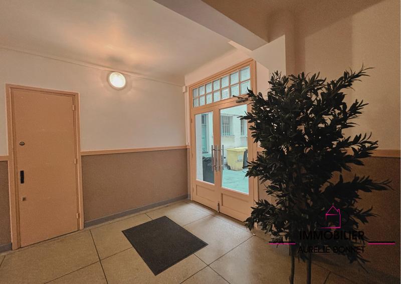 Appartement - 57 m² - 3 pièces