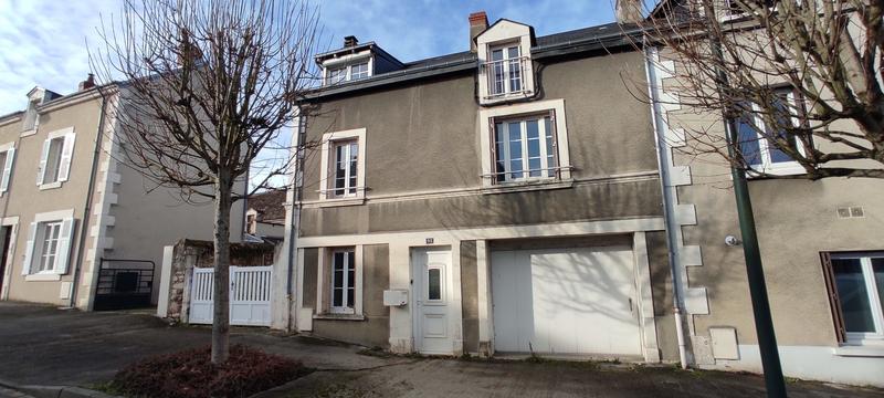 Maison - 102 m² - 5 pièces