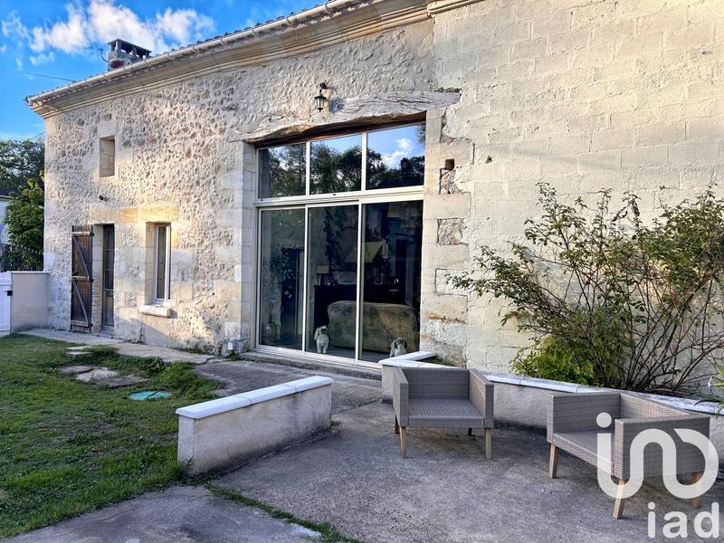 Maison - 217 m² - 6 pièces