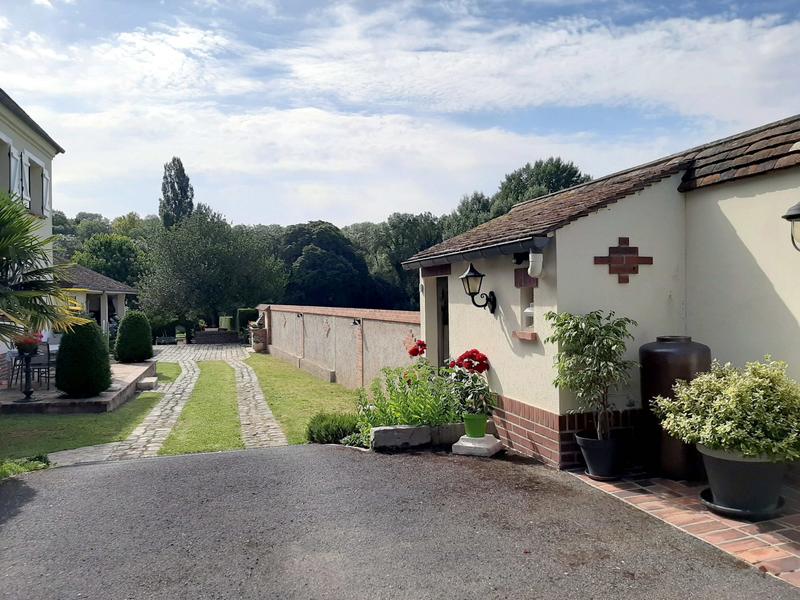 Maison ancienne - 147 m² - 7 pièces