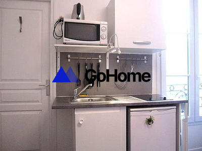 Studio - 14 m² - 1 pièce