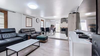 Maison traditionnelle - 82 m² - 4 pièces