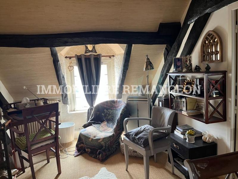 Demeure - 309 m² - 10 pièces