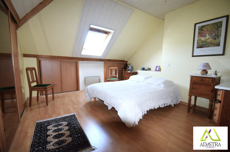 Maison - 173 m² - 7 pièces