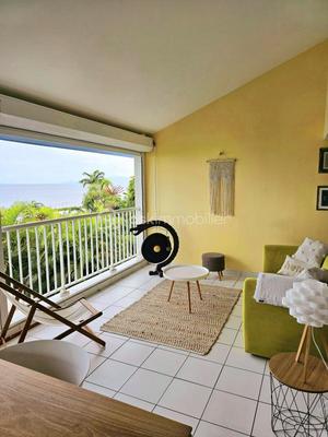 Demeure - 254 m² - 8 pièces