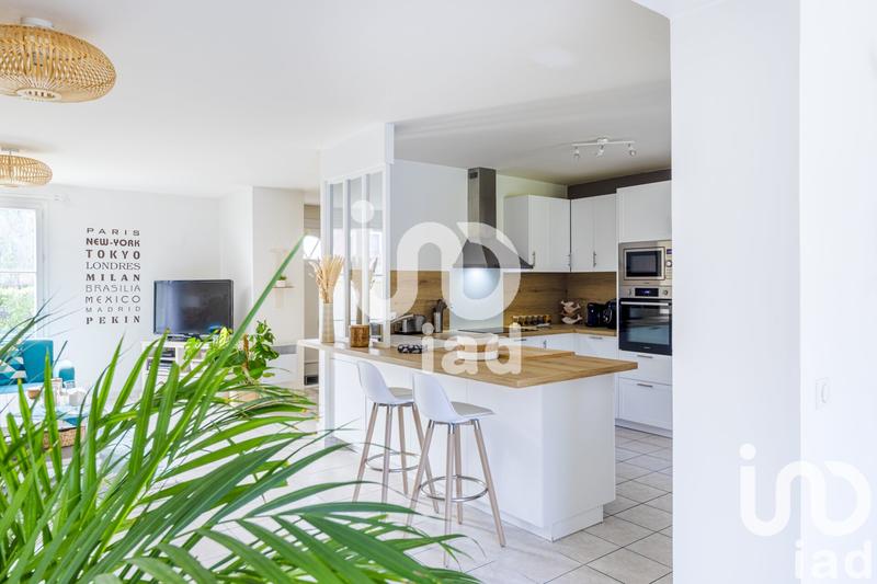 Maison - 142 m² - 6 pièces