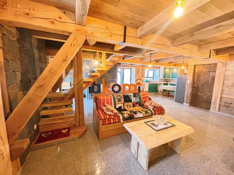 Châlet - 100 m² - 4 pièces