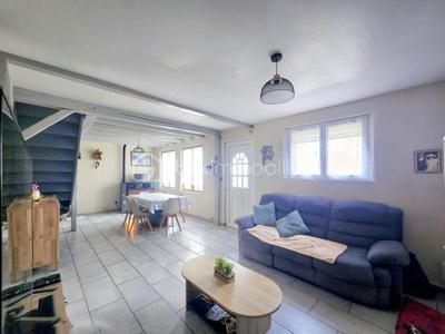 Maison traditionnelle - 80 m² - 5 pièces