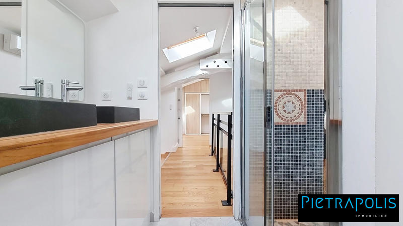 Appartement - 86 m² - 5 pièces