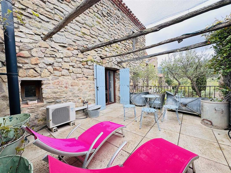 Demeure - 142 m² - 6 pièces