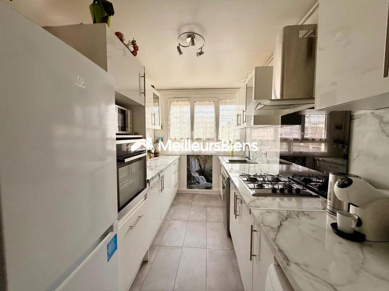 Appartement - 74 m² - 4 pièces