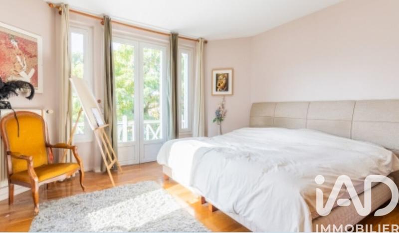 Maison - 176 m² - 7 pièces