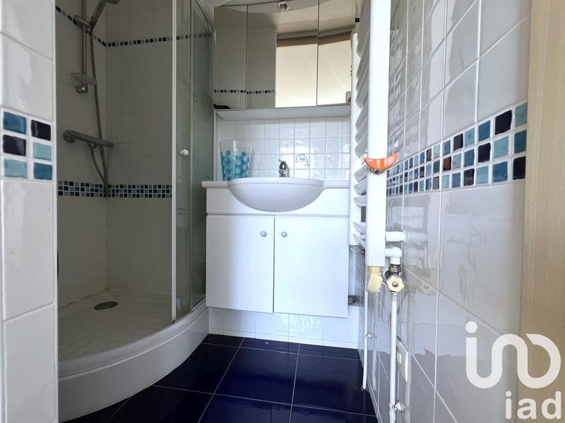 Maison - 215 m² - 9 pièces