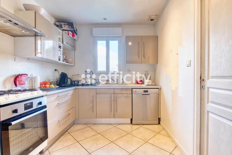 Pavillon - 133 m² - 6 pièces