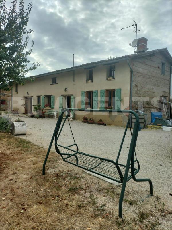 Longère - 334 m² - 6 pièces