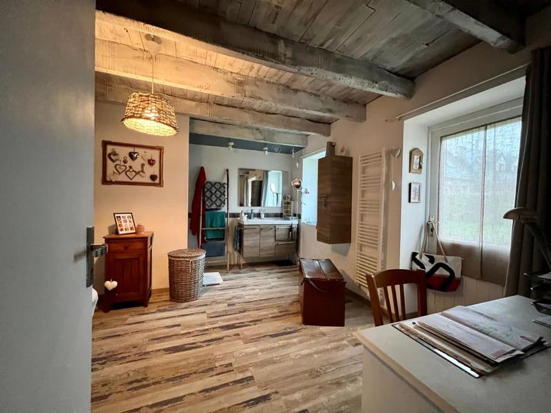 Ferme - 240 m² - 2 pièces