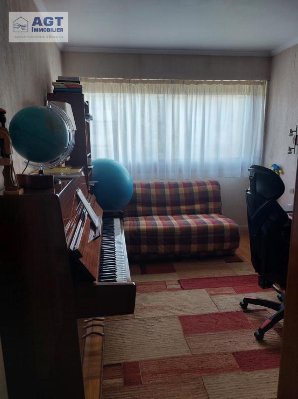 Appartement - 96 m² - 5 pièces