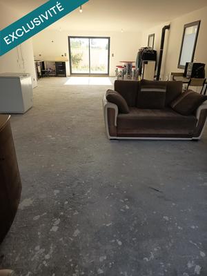 Maison - 161 m² - 5 pièces