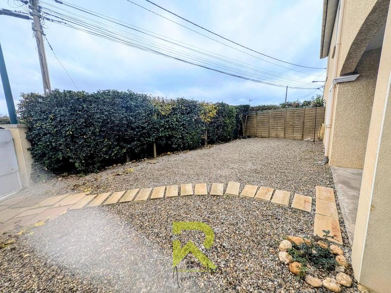 Maison - 90 m² - 3 pièces