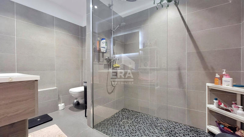 Appartement - 85 m² - 3 pièces