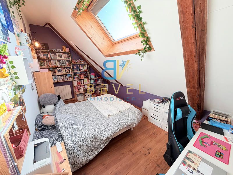 Châlet - 193 m² - 8 pièces