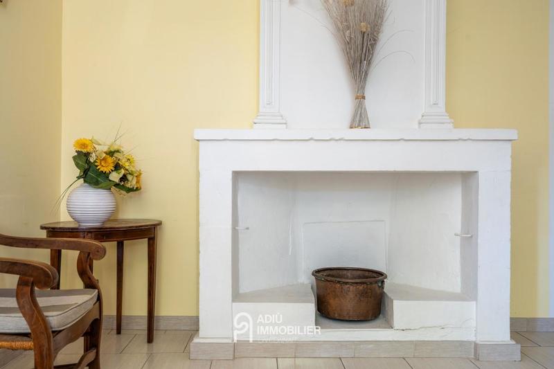 Mas - 635 m² - 20 pièces