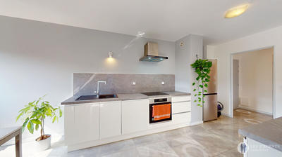 Appartement - 76 m² - 4 pièces